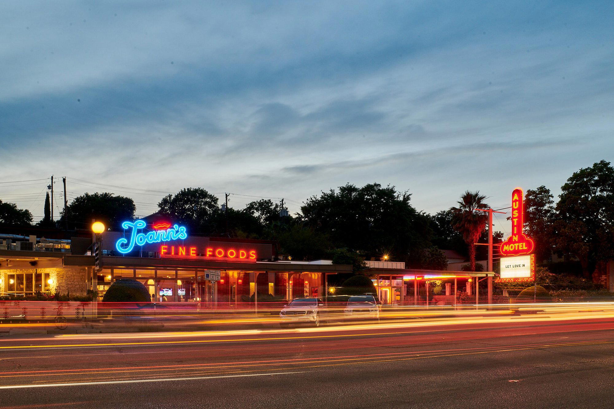 Joann's Fine Foods restaurant in Austin, United States