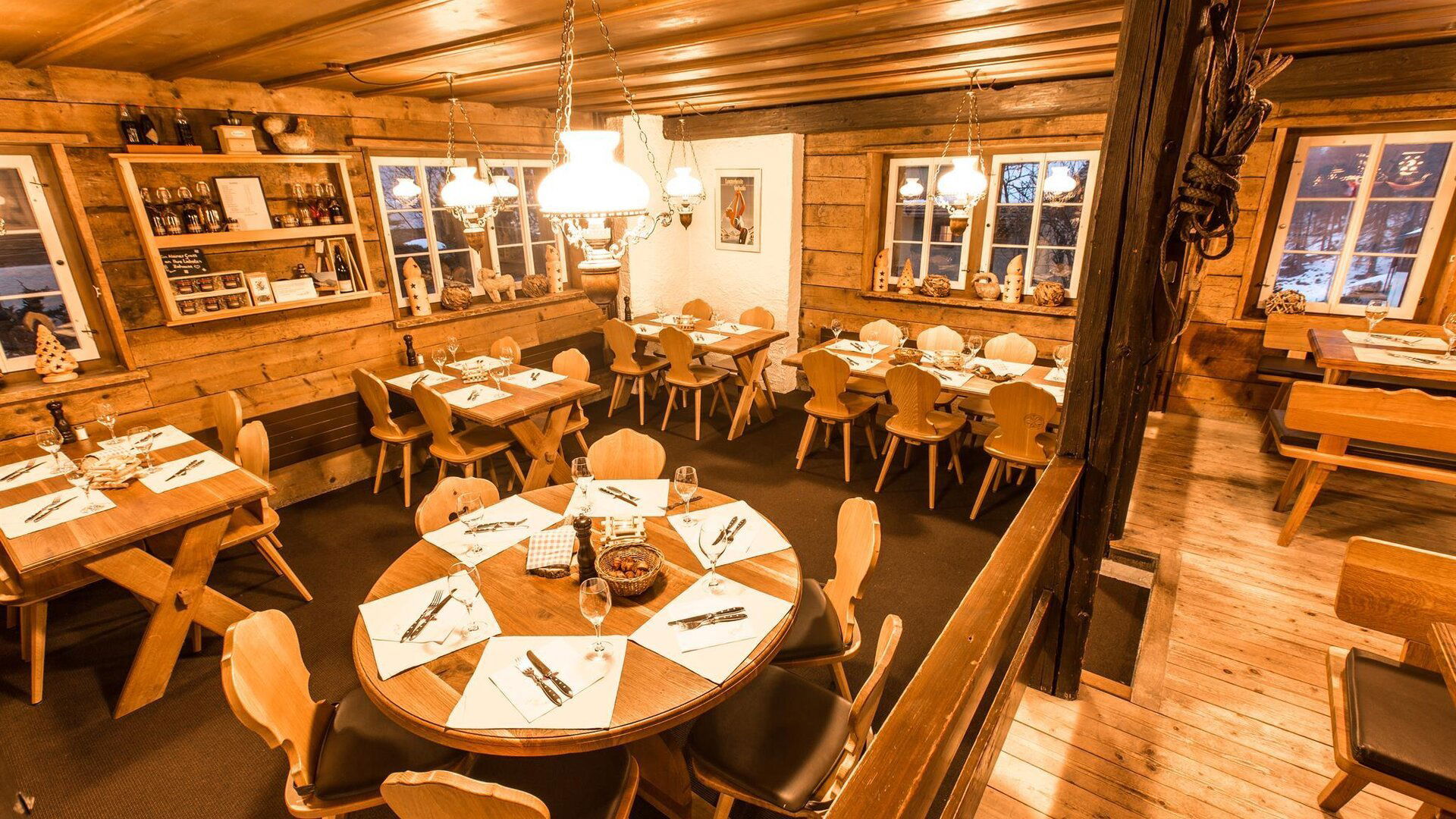 Crap Naros, Restaurant in Lenzerheide