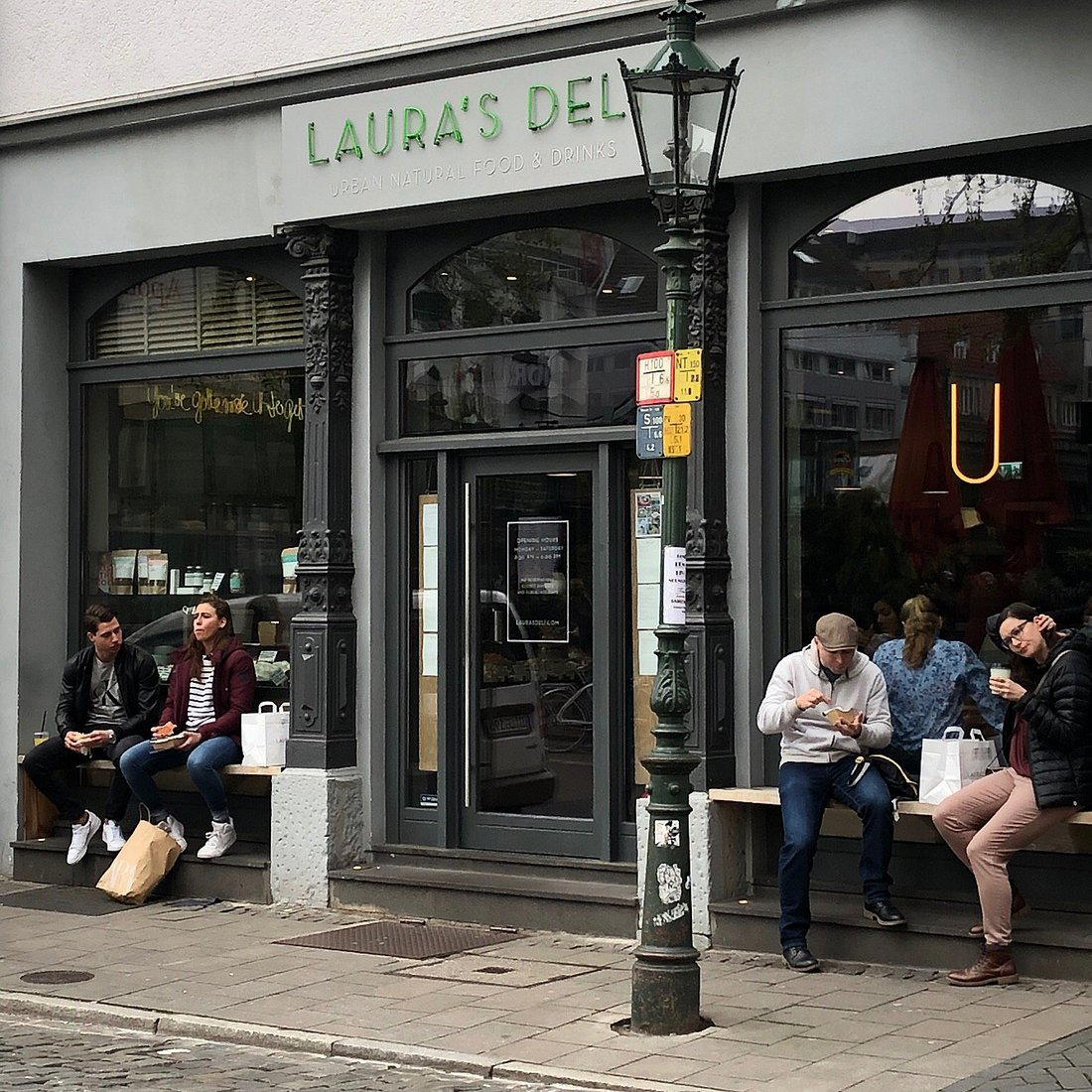 Laura's Deli restaurant in Düsseldorf, Germany