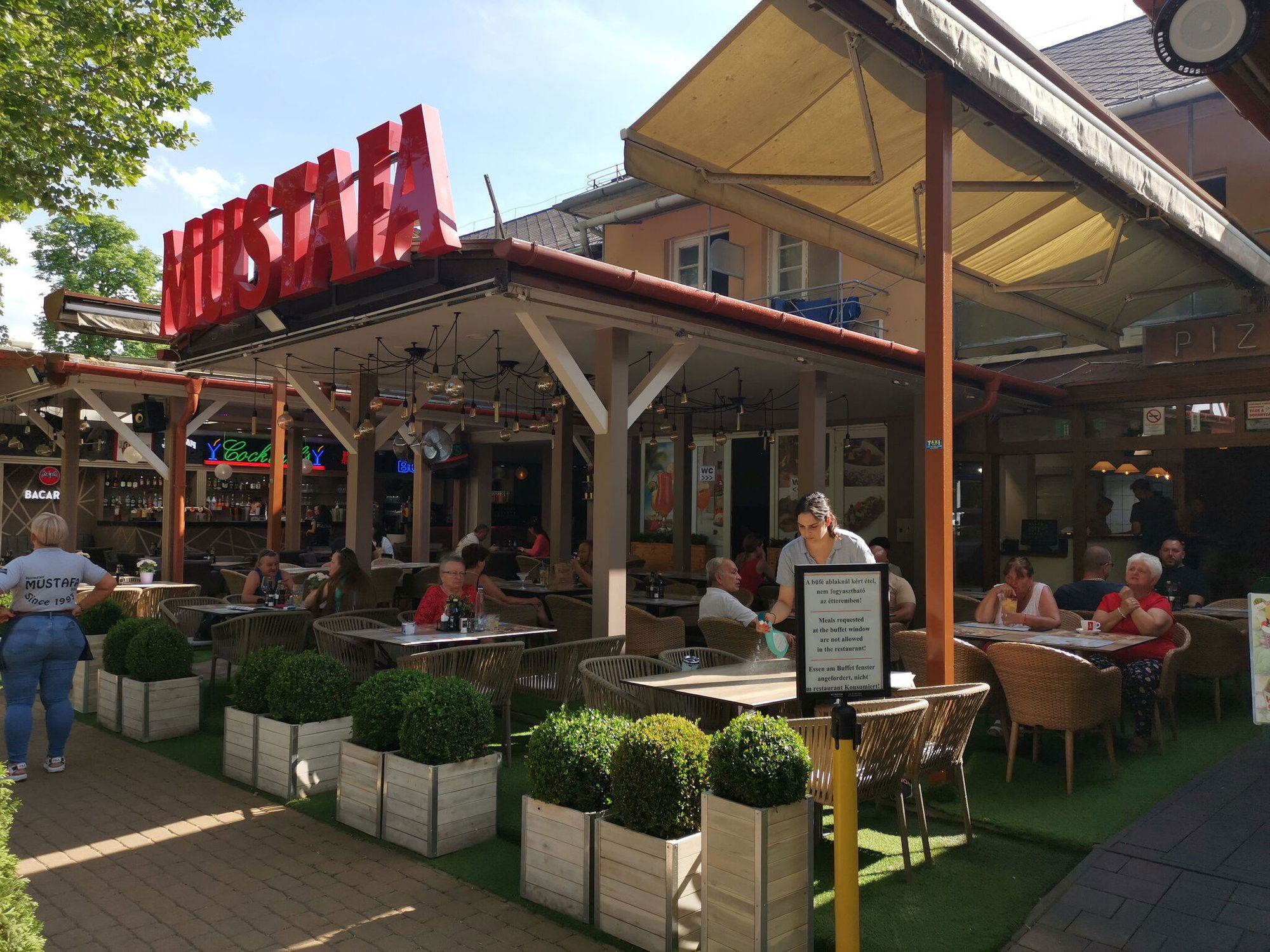 Mustafa Restaurant, Restaurant in Siofok