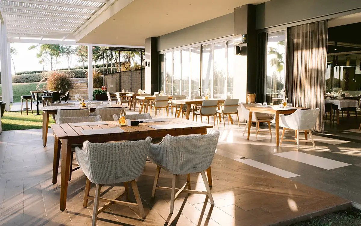 Hiddenbay Teos Restaurant, Restaurant in Izmir