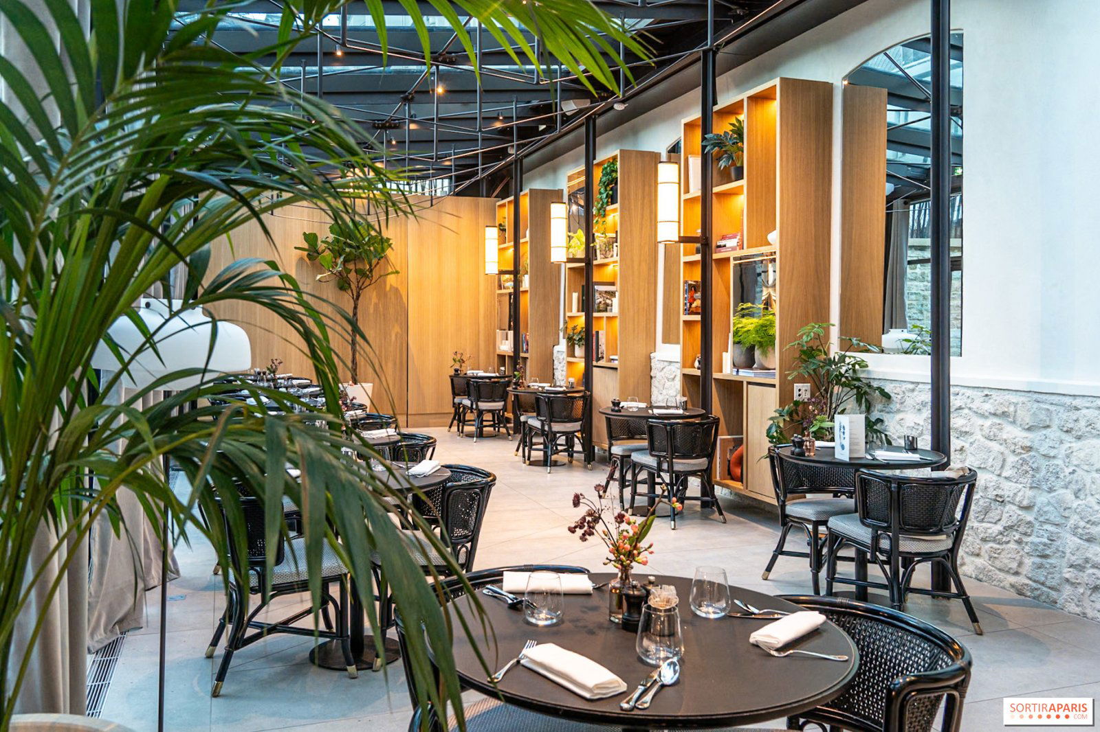 Le Marguerite 1606, Restaurant in Paris