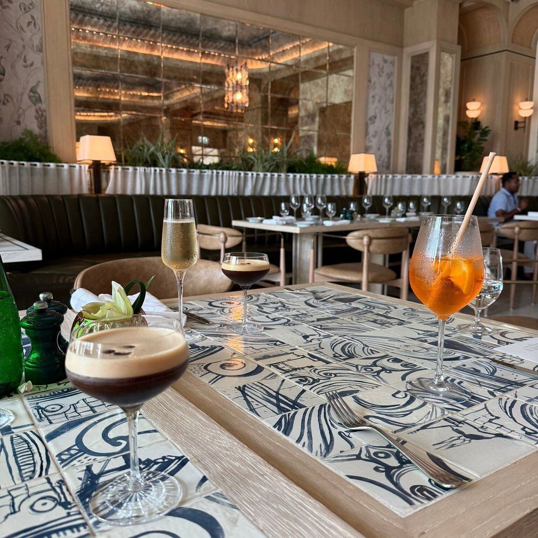 Jou Jou Brasserie, Restaurant in Dubai