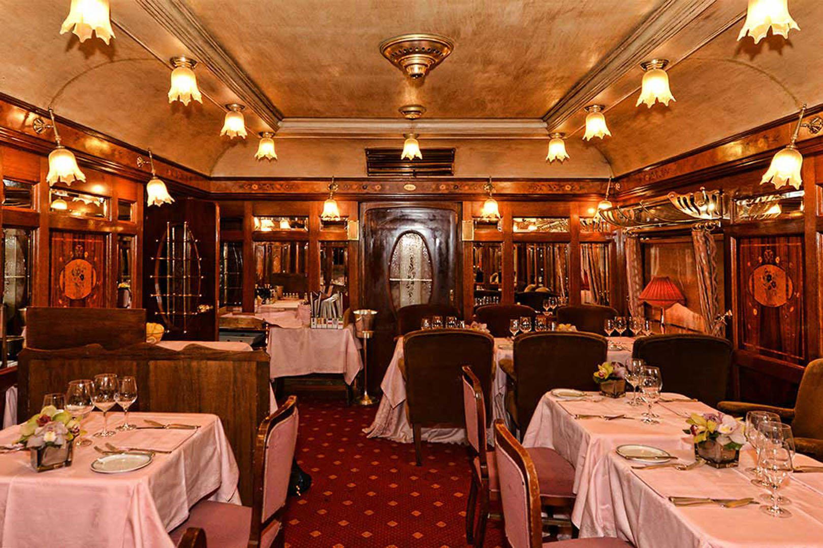 Trattoria Do Forni restaurant in Venice, Italy