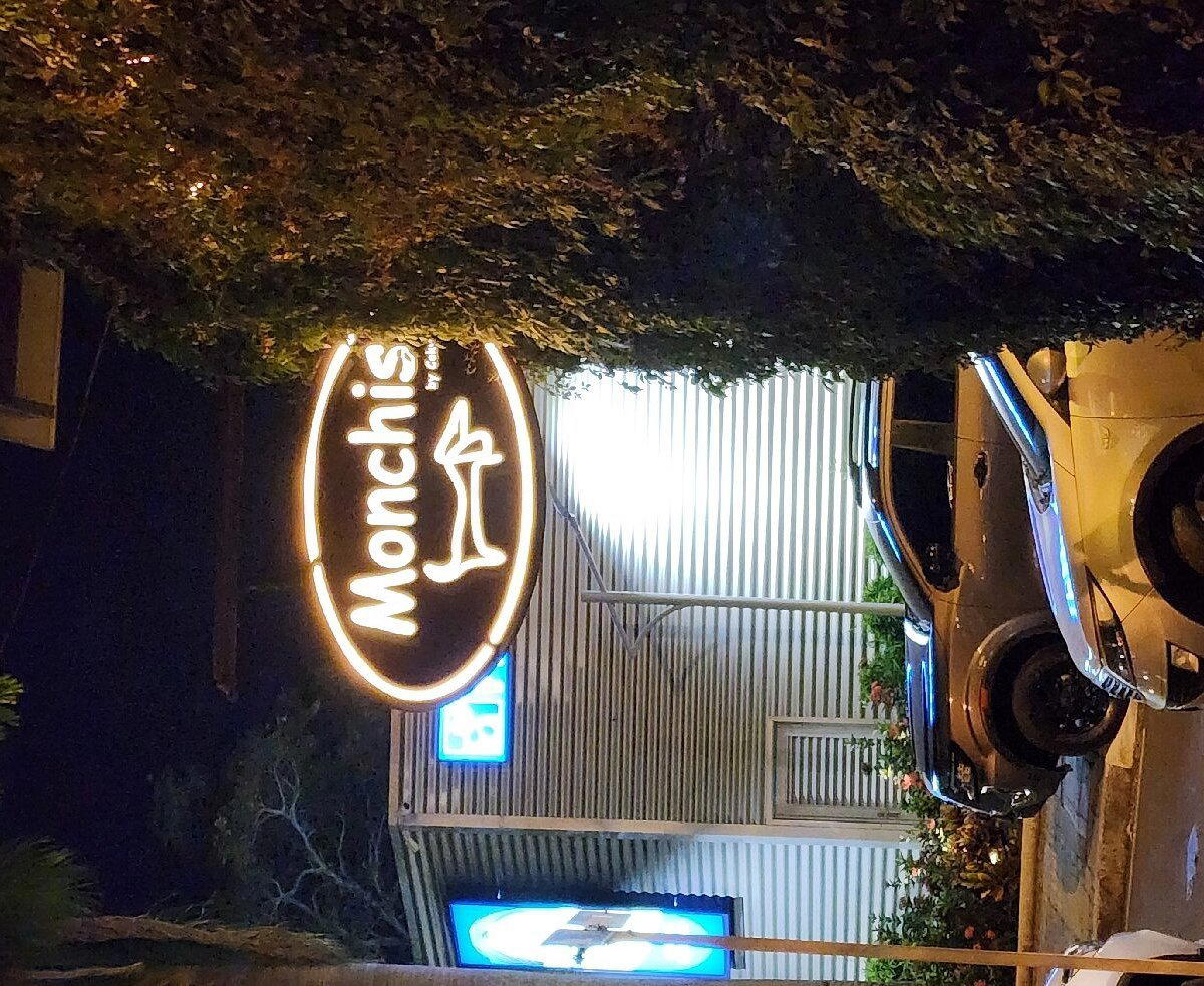 Monchis by Coky restaurant in Cali