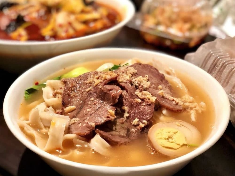 Huangcheng Noodle House restaurant in Oakland, United States