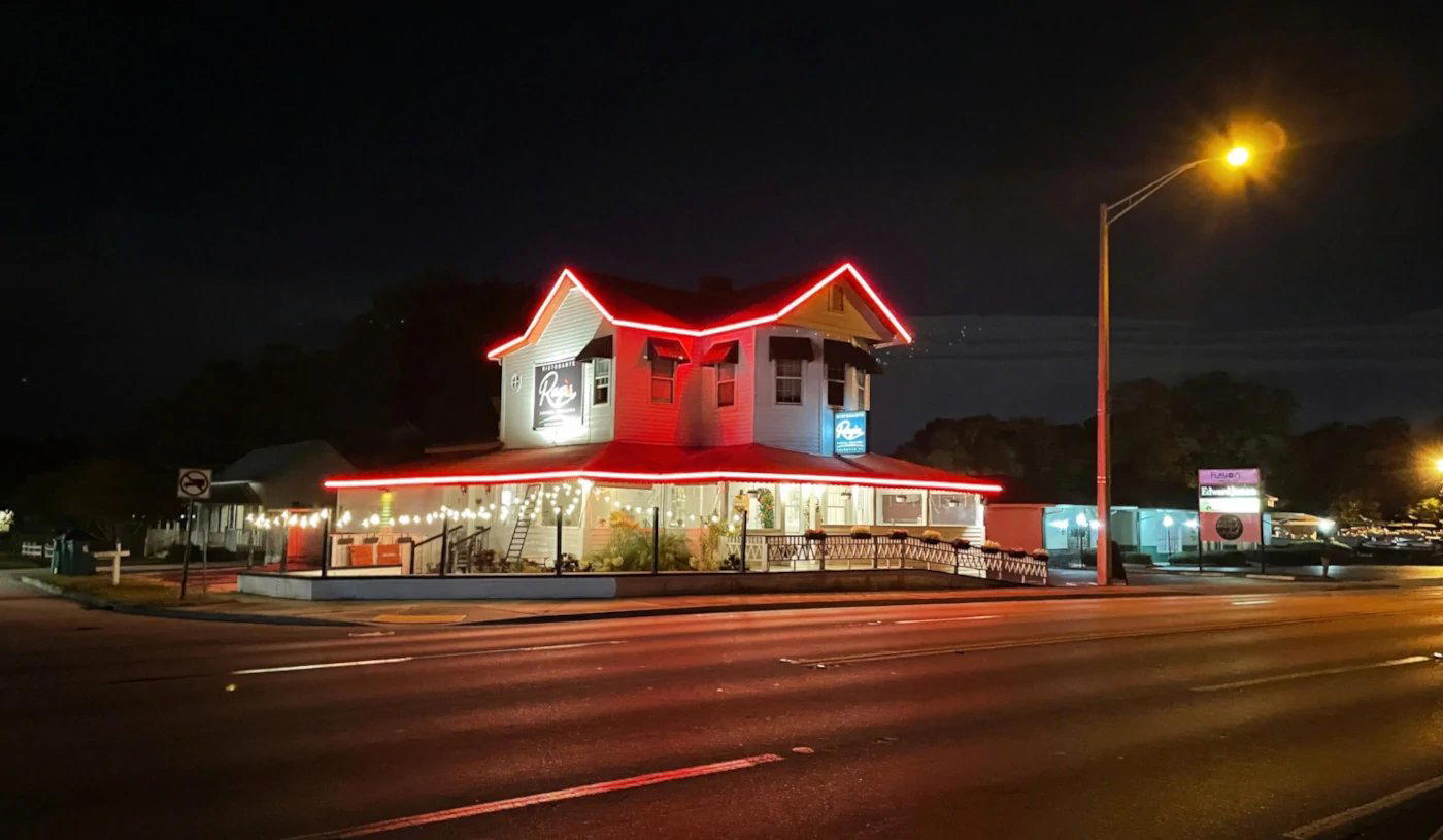Ragù cucina italiana restaurant in Palmetto, United States