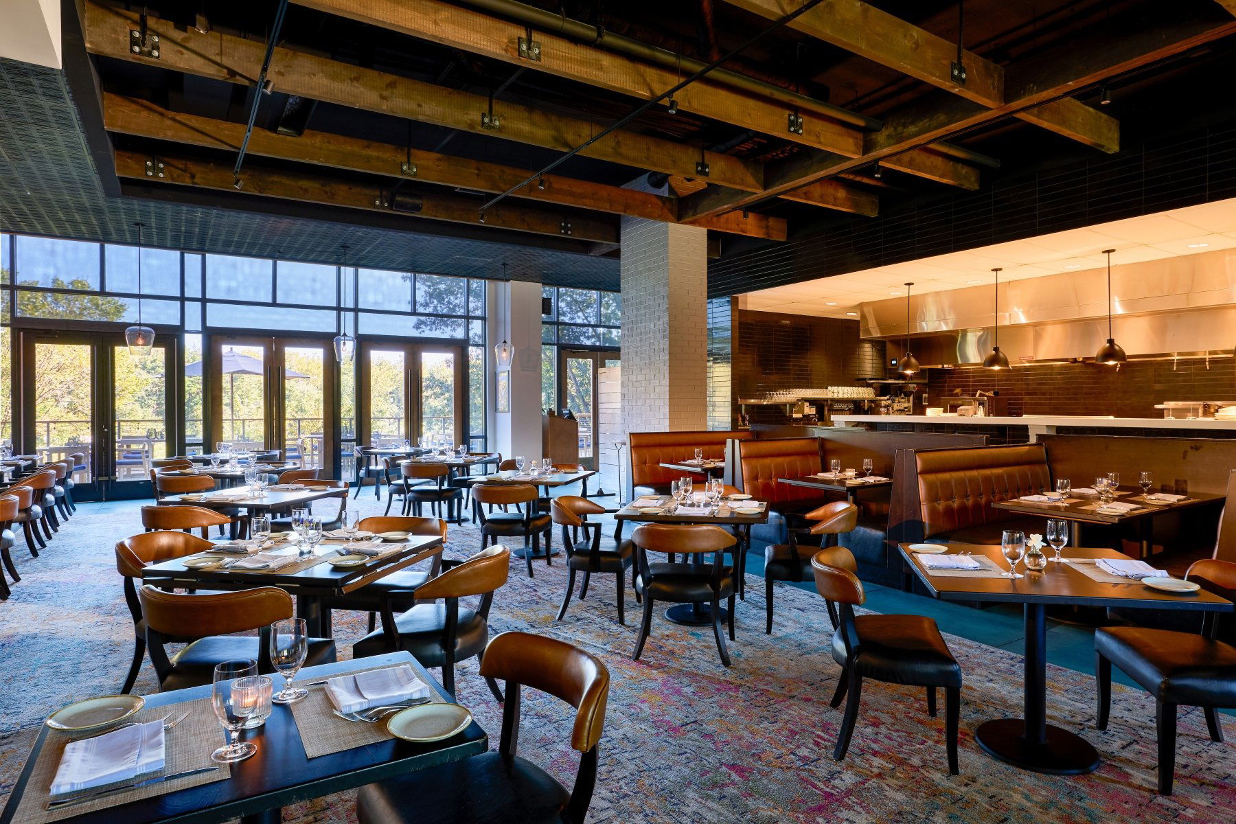 lāk Columbia, Restaurant in Columbia