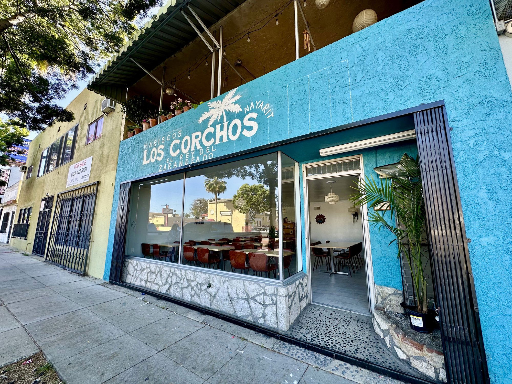 Mariscos Los Corchos, Restaurant in Los Angeles