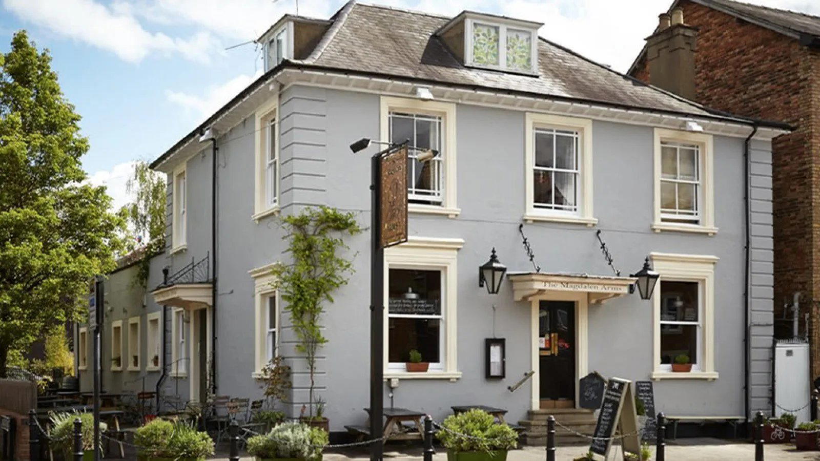 Magdalen Arms restaurant in Oxford, United Kingdom
