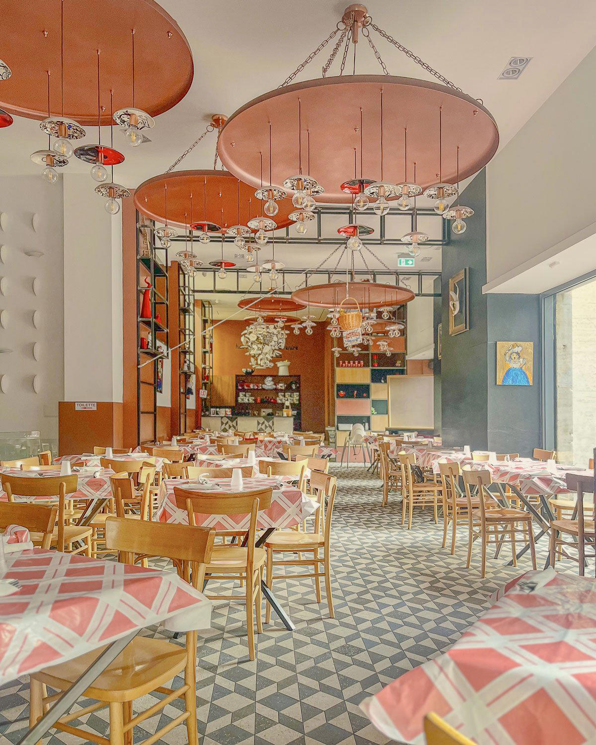 Trattoria da Nennella restaurant in Naples, Italy