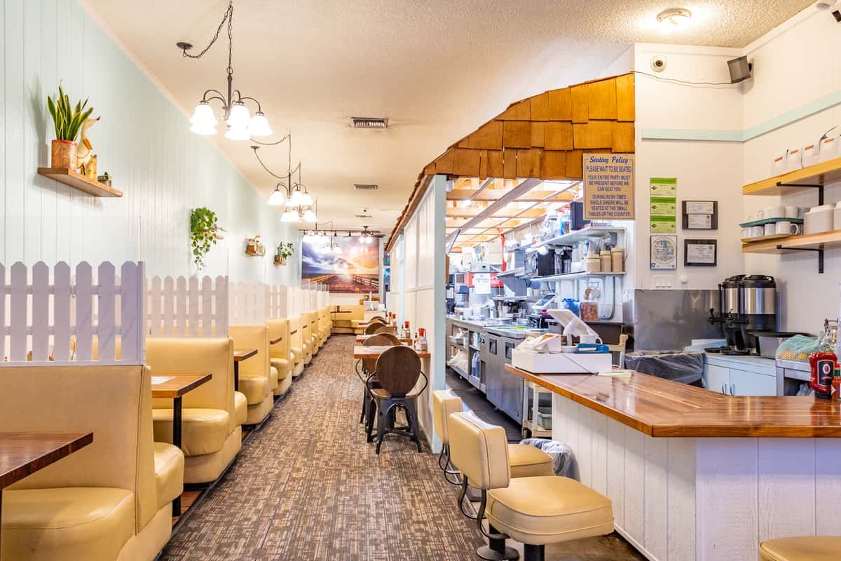 Allison's Country Cafe restaurant in Ventura, United States