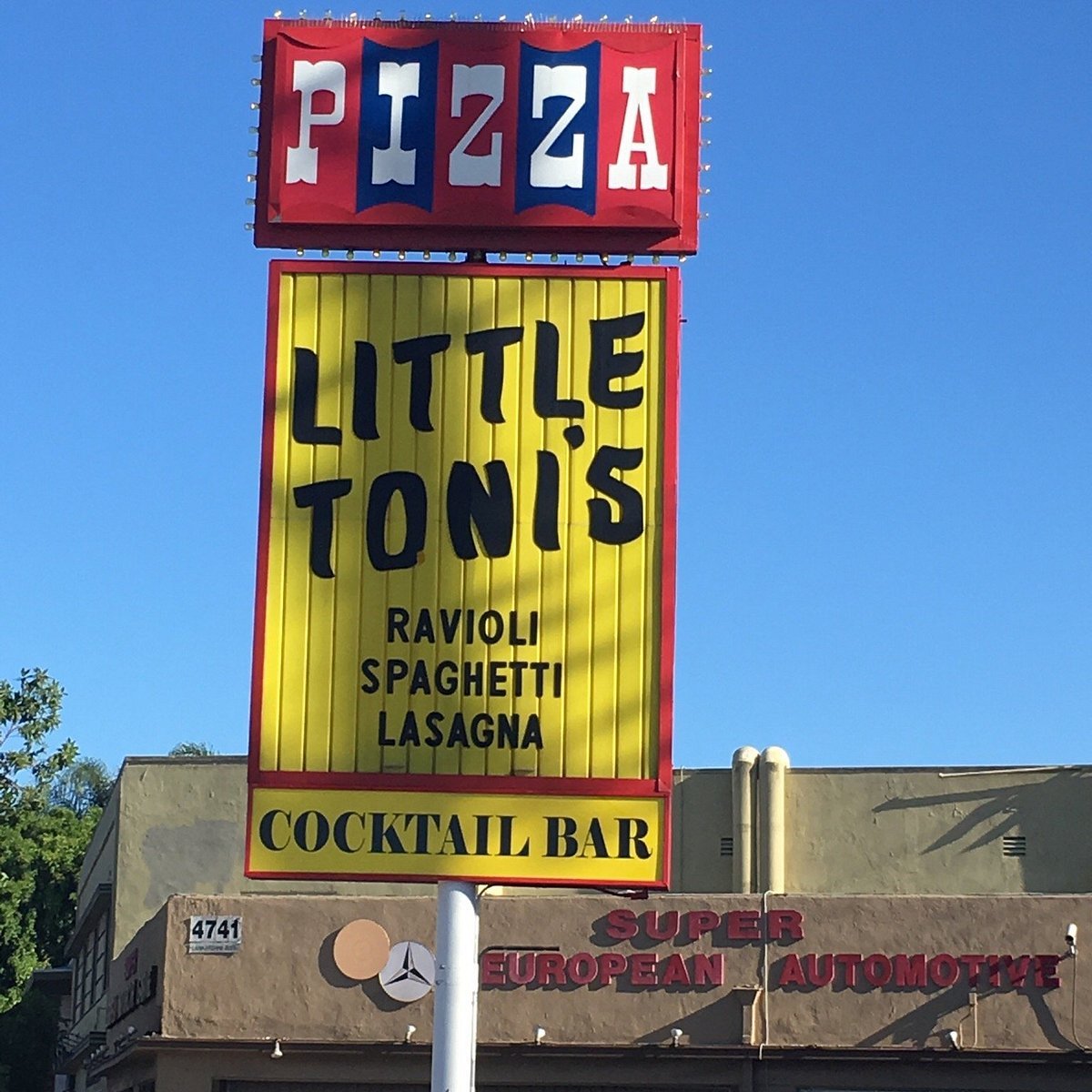 Little Toni's restaurant in North Hollywood, United States