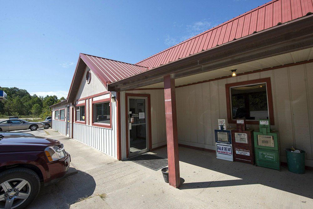 Smokey Valley Truck Stop, Restaurant in Olive Hill