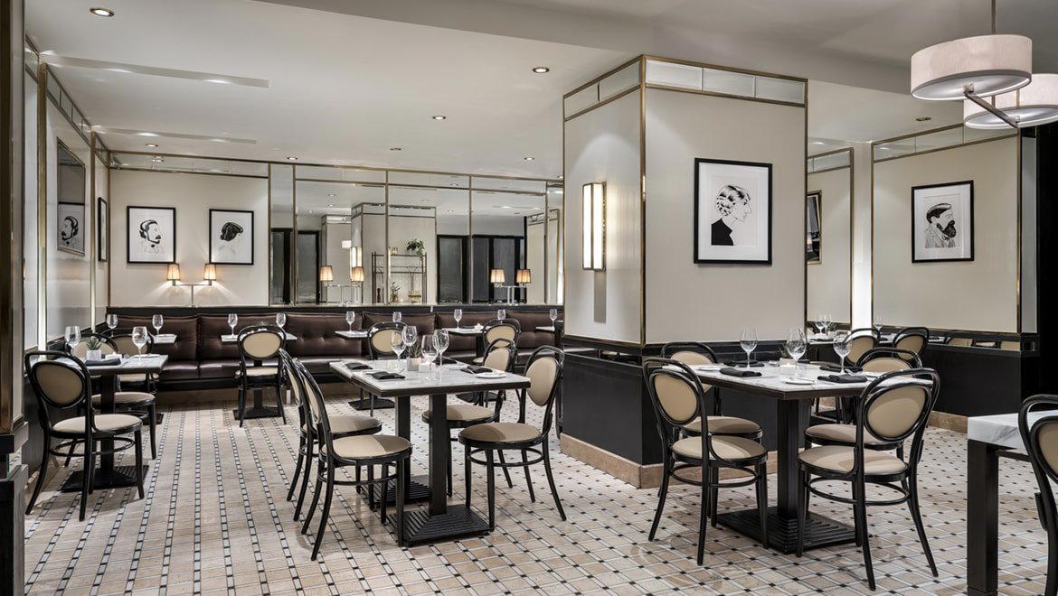 Le Petit Opus restaurant in Montréal, Canada