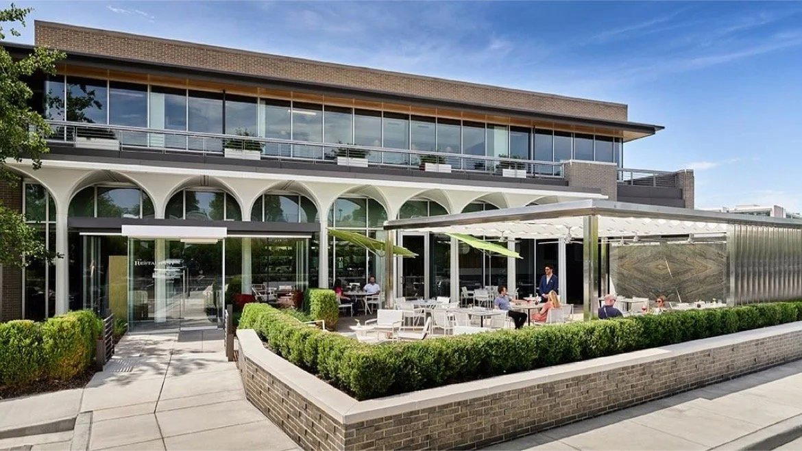 The Restaurant at 1900 restaurant in Mission Woods