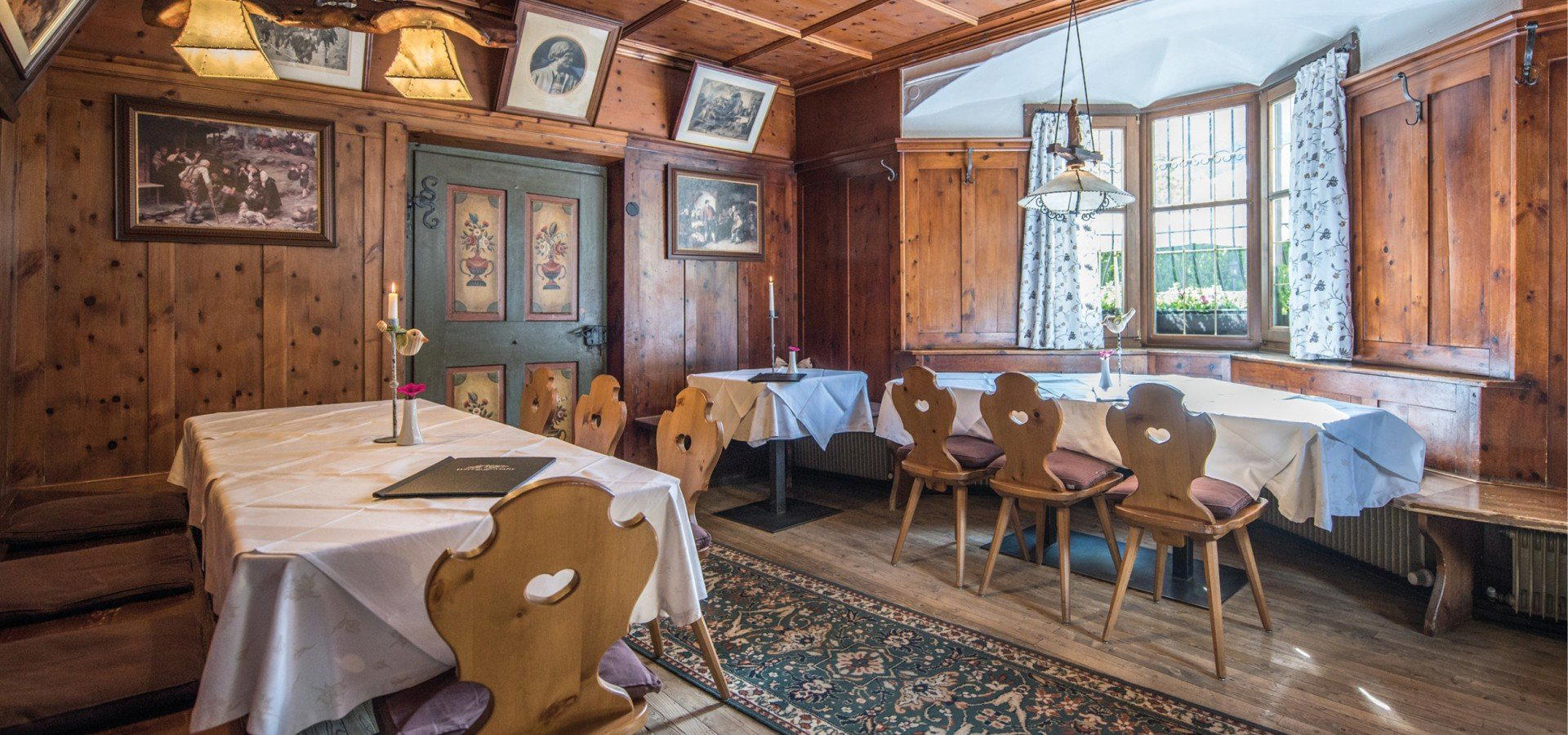 Wirt an der Mahr restaurant in Brixen, Italy
