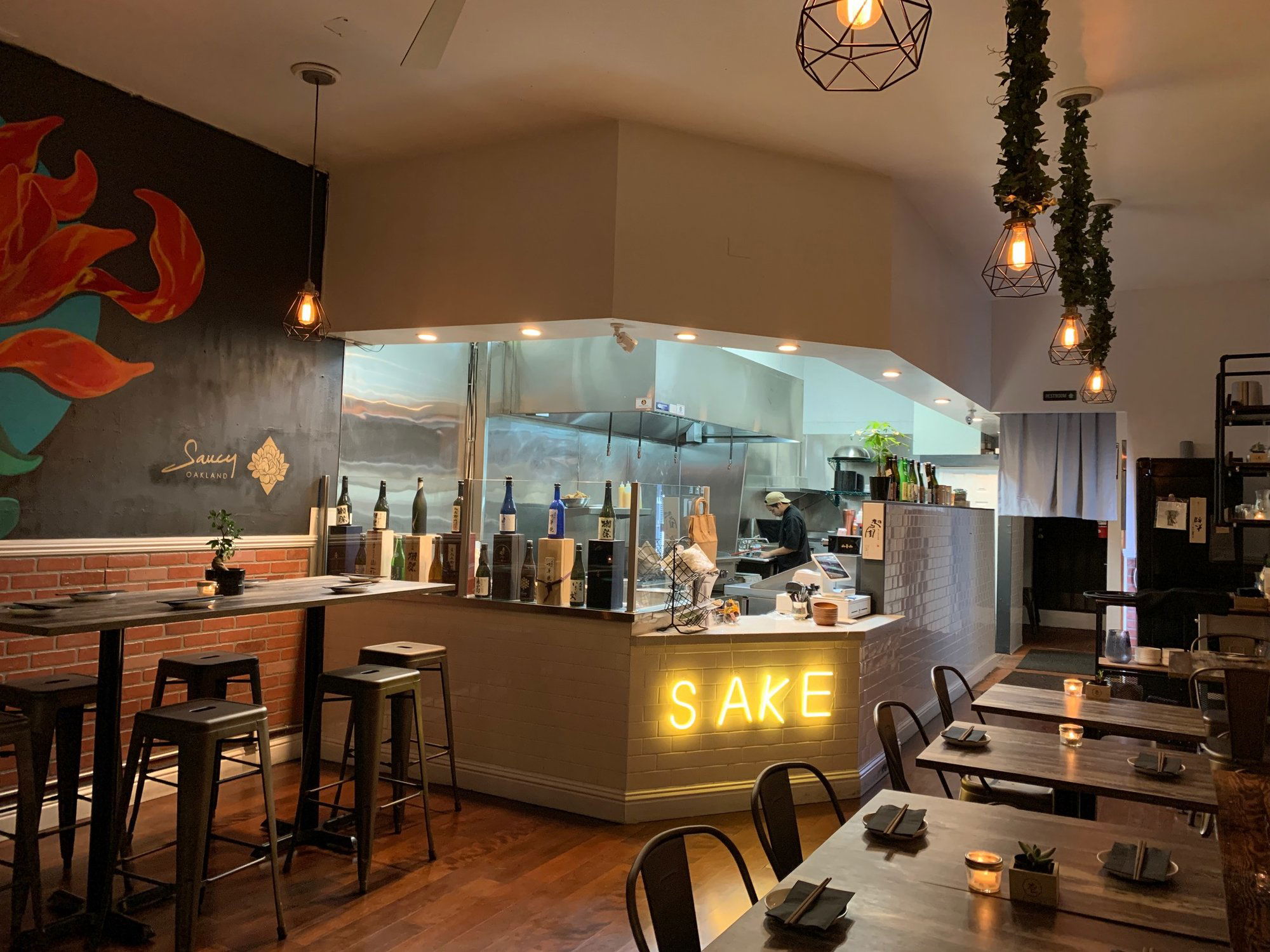 Saucy Oakland, Restaurant in Oakland