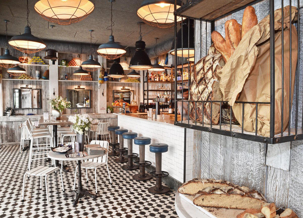 Huguette restaurant in Paris, France