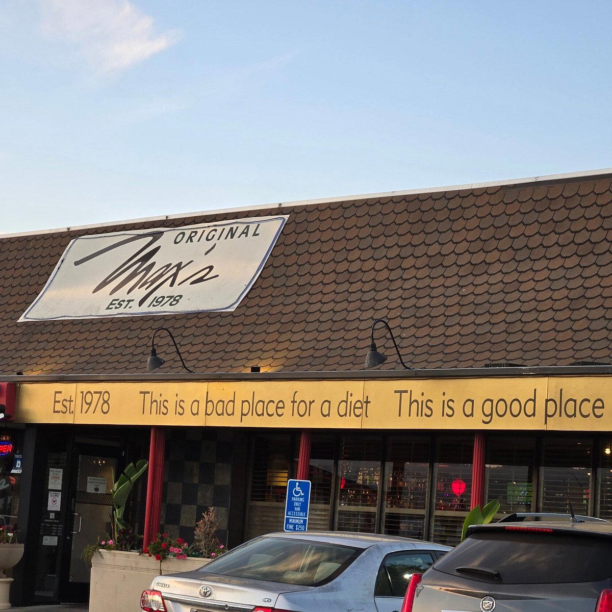 Max's of Burlingame restaurant in Burlingame