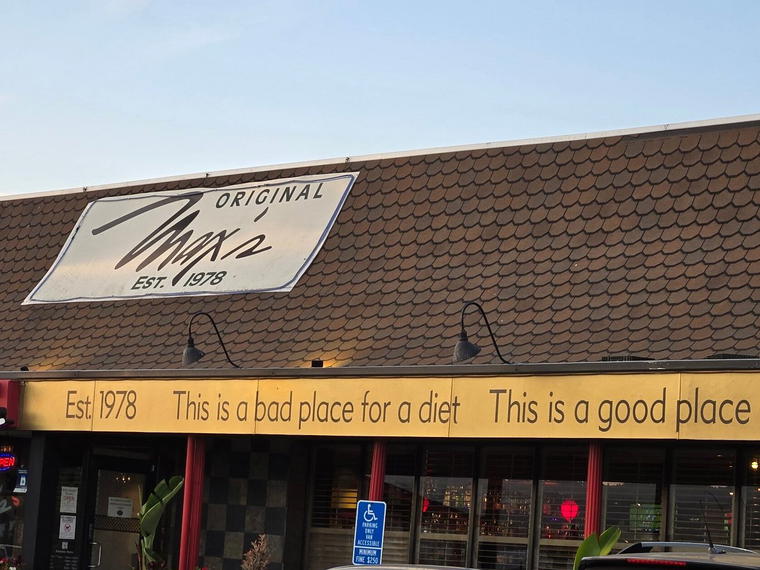 Max's of Burlingame, Burlingame, United States