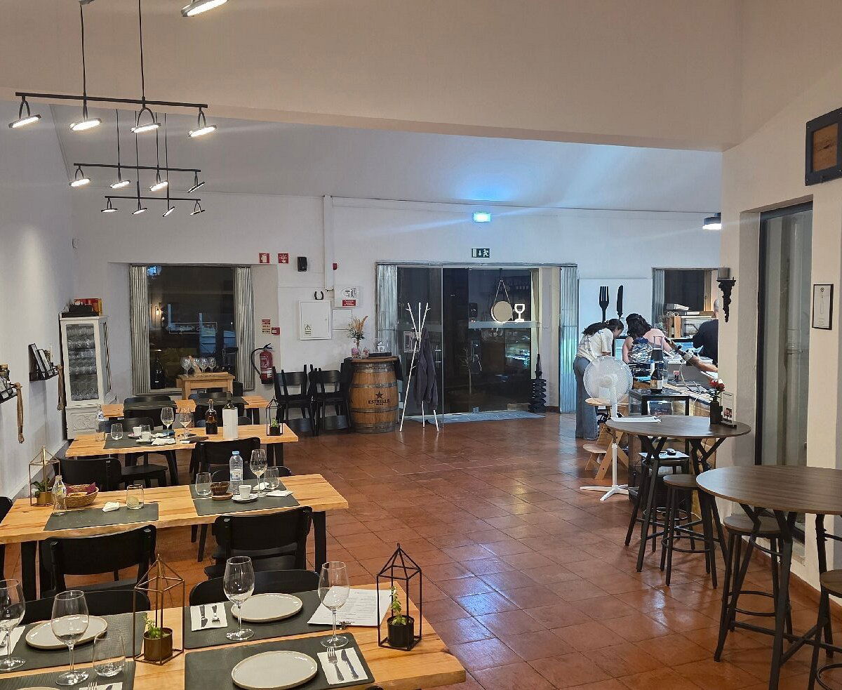 ATASKAQUI, Restaurant in Sintra