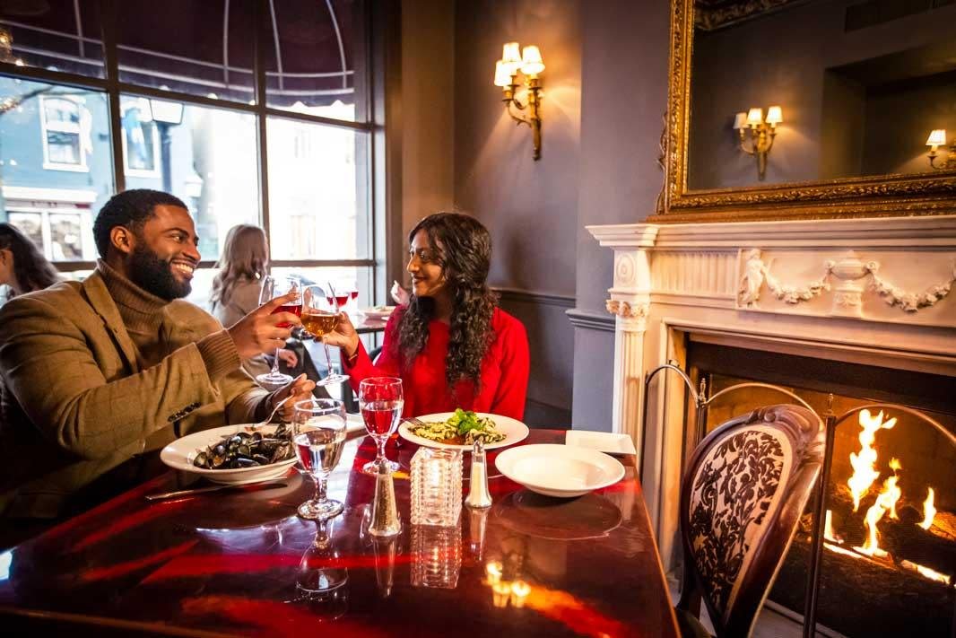 219 Restaurant, Restaurant in Alexandria