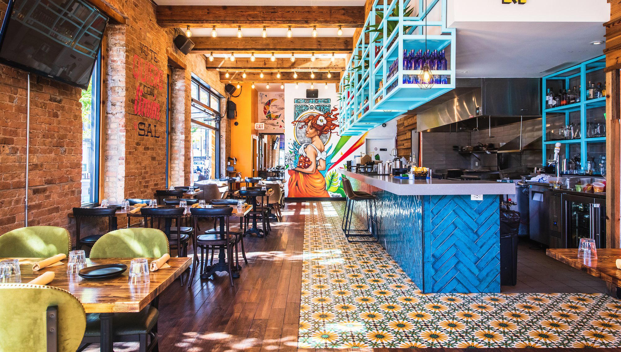La Luna restaurant in Chicago, United States