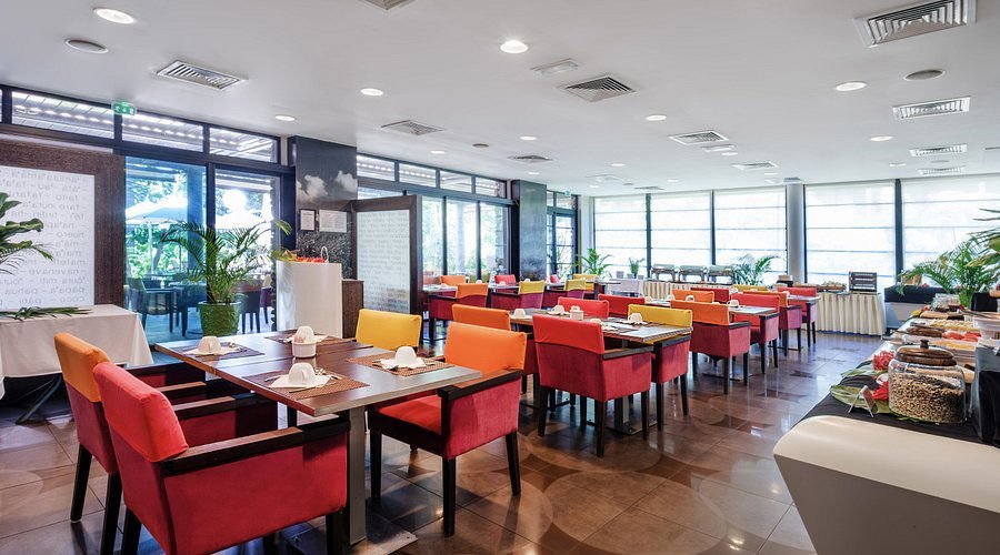 Vaitohi, Restaurant in Puna Auia