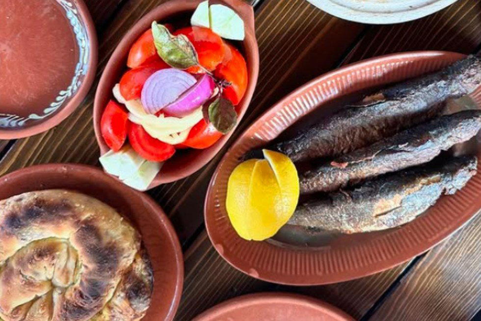 Kafana Pećinar Ljubiš restaurant in Cajetina