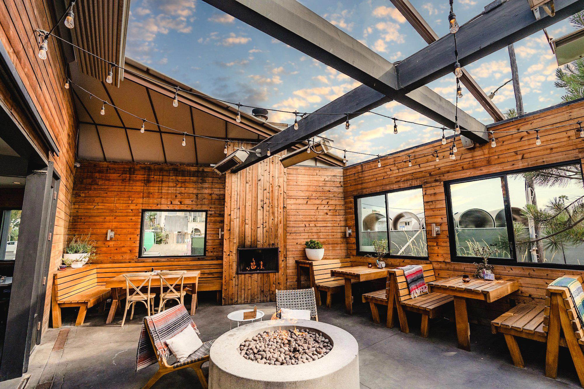 Playa Provisions restaurant in Playa Del Rey, United States
