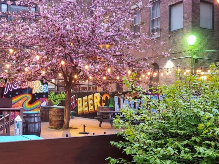 Novare Res Bier Cafe, Portland, United States