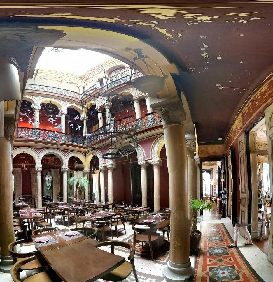 EmbaiXada restaurant in Lisbon, Portugal