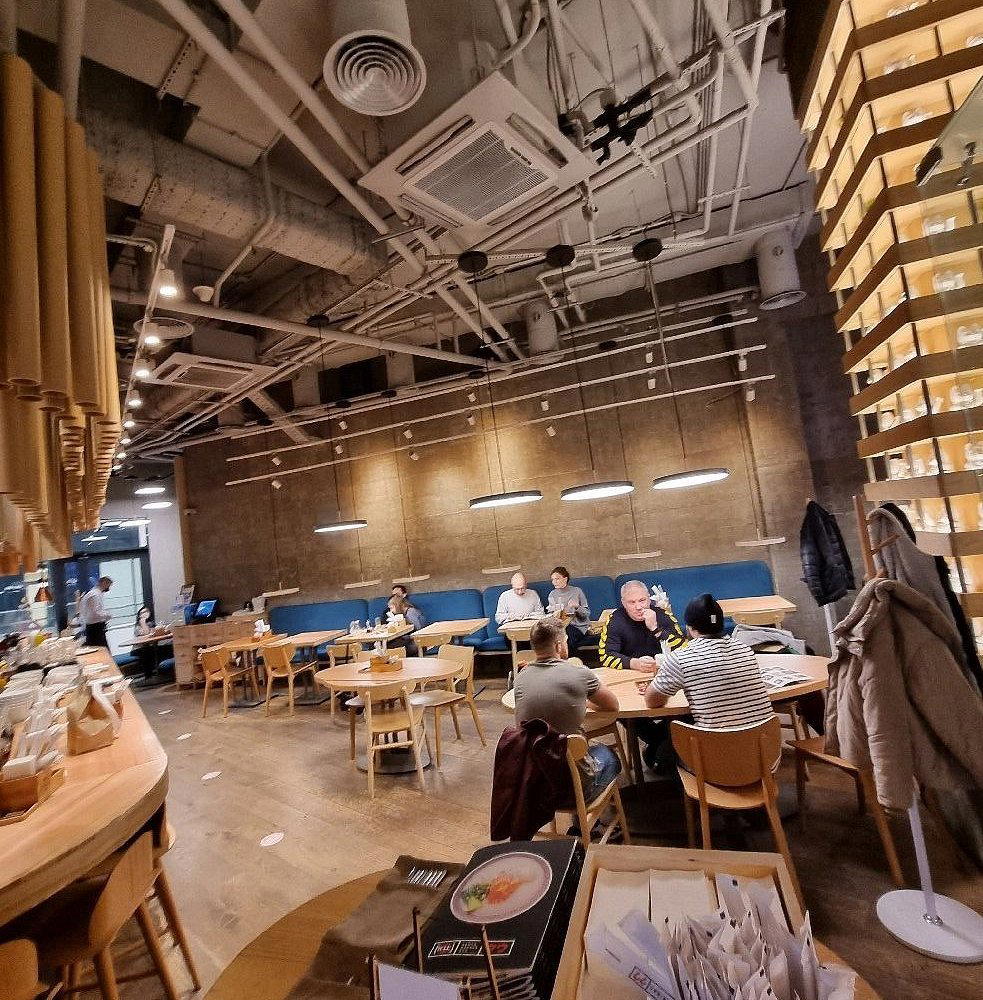 KU: Рамен Изакая Бар restaurant in Moscow, Russia