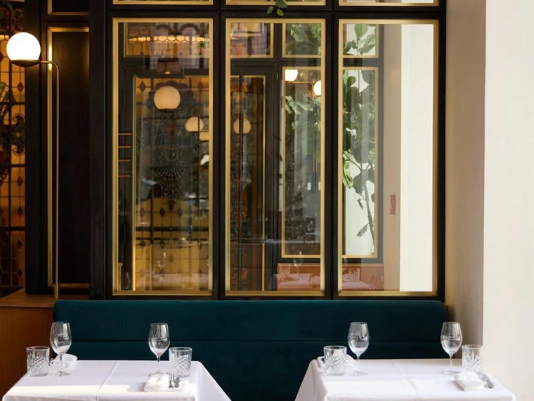 Henri Brasserie Française, Montréal, Canada