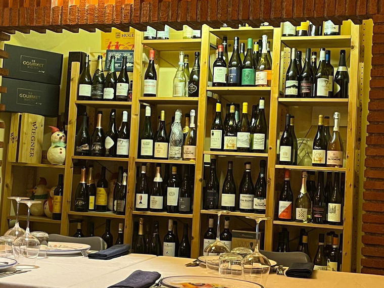 Trattoria Miró, Valverde, Italy