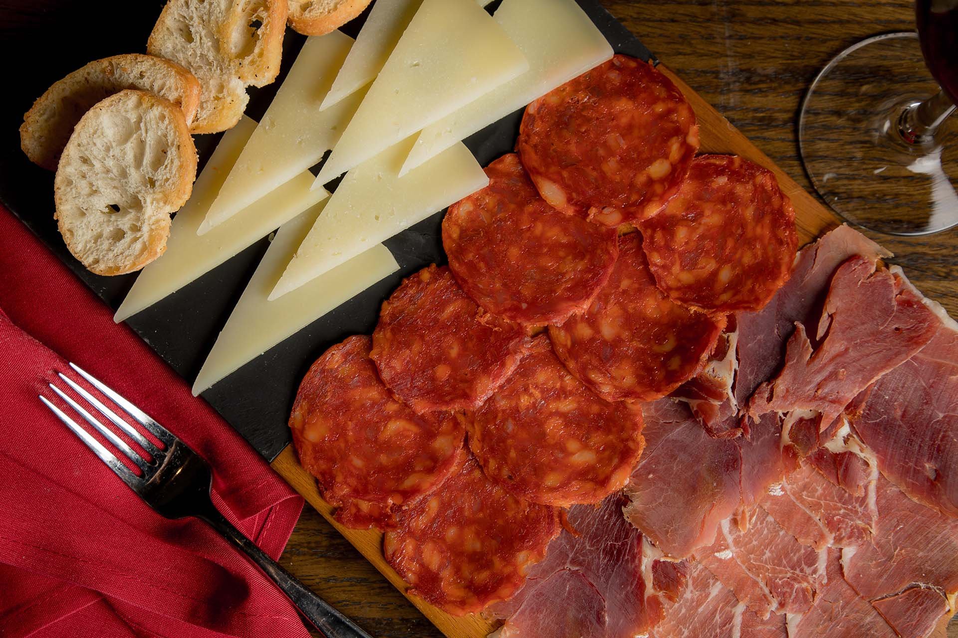 Casa España Tapas Y Vinos restaurant in Pembroke Pines, United States