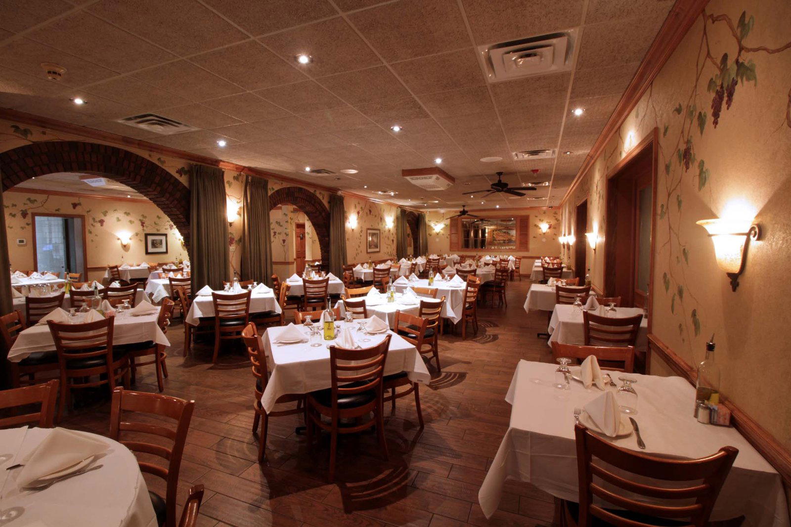 Palermo's 95th Italian Cuisine, Oak Lawn, United States
