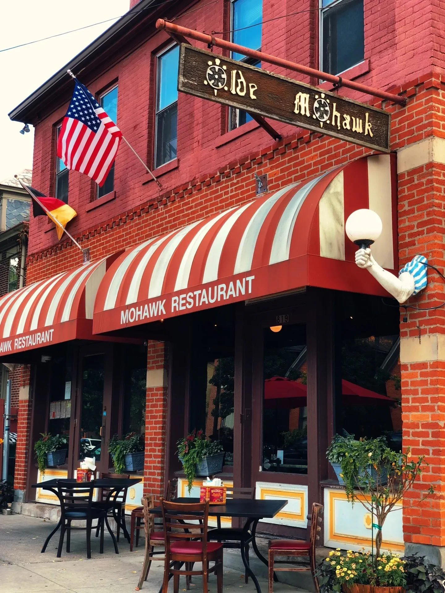 The Old Mohawk restaurant in Columbus, United States