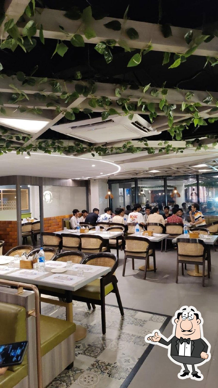 Zaitoon Restaurant, Vellore, Restaurant in Katpadi