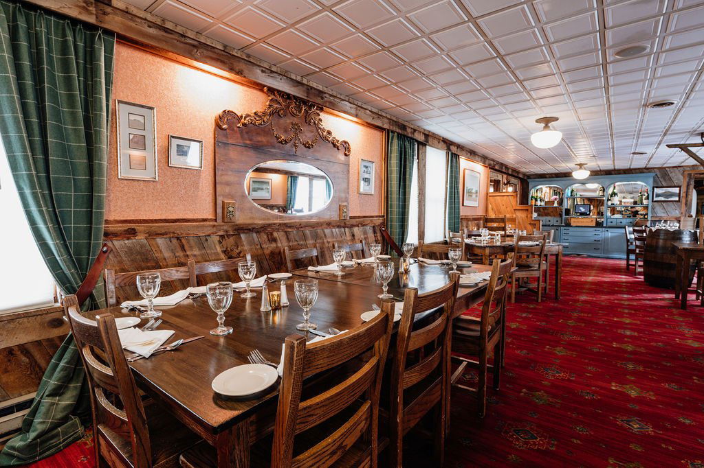 Historic Dining Room, Restaurant in Pray