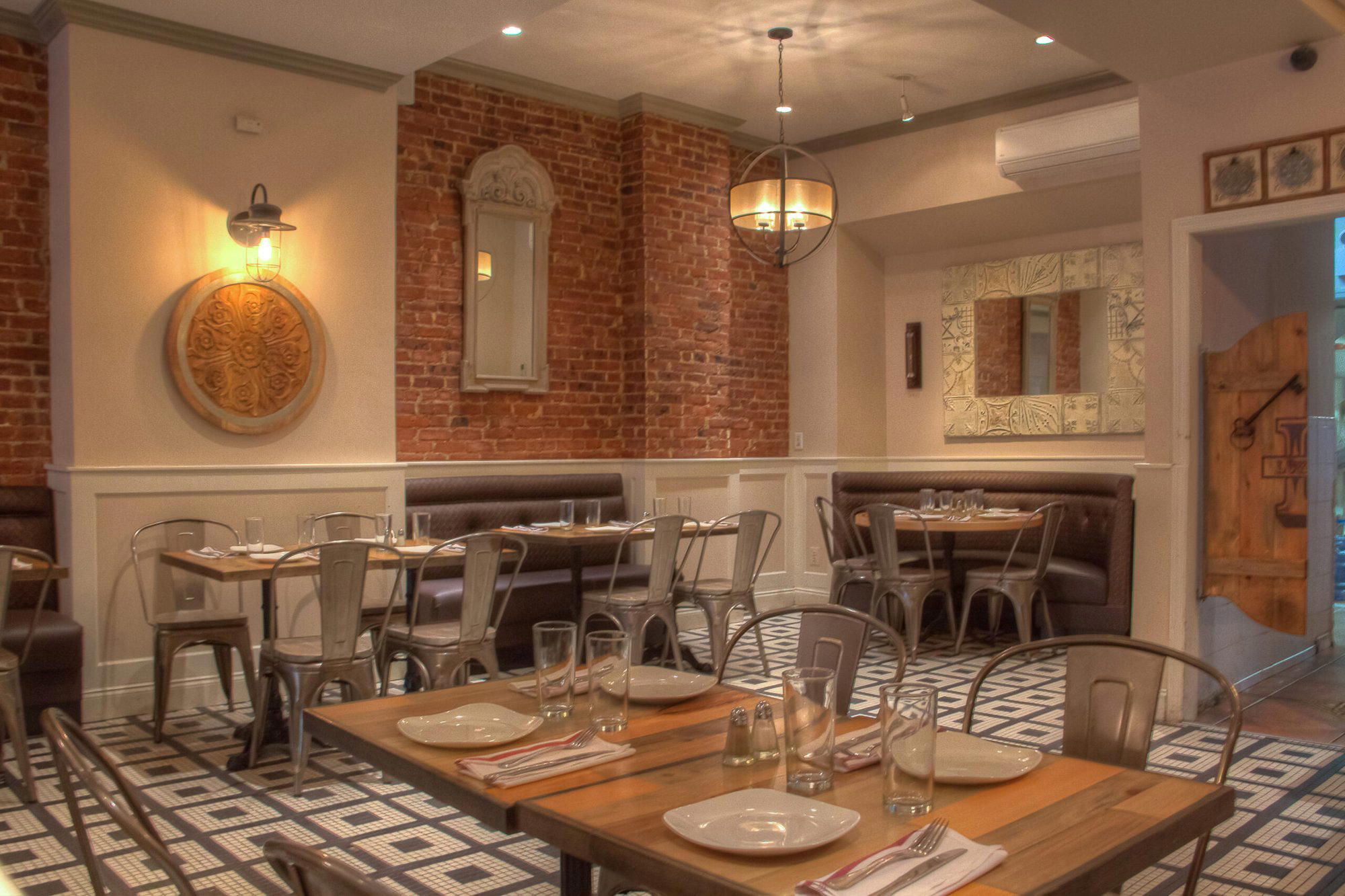 Lokal Mediterranean Kitchen restaurant in New York City, United States