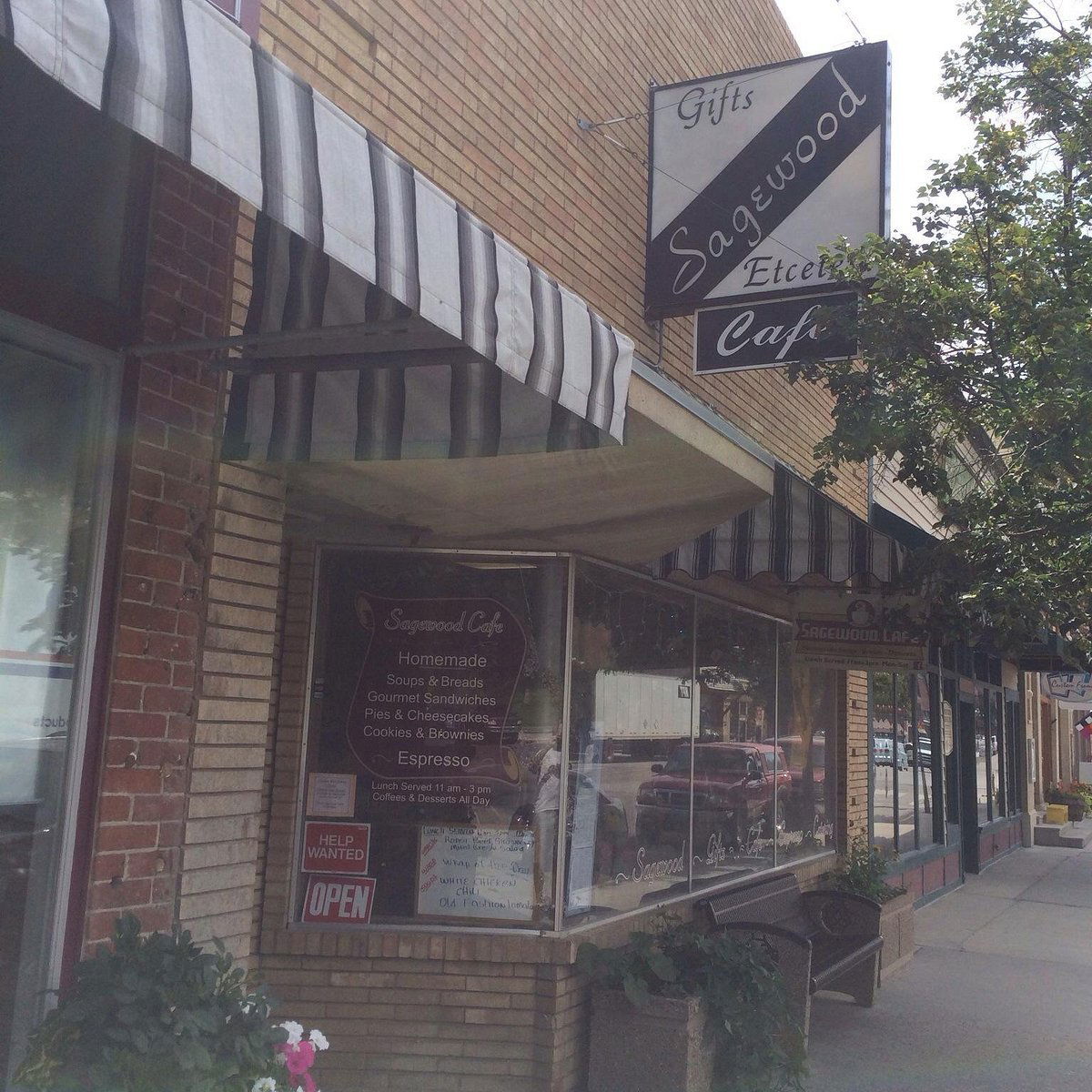 Sagewood Cafe, Restaurant in Buffalo