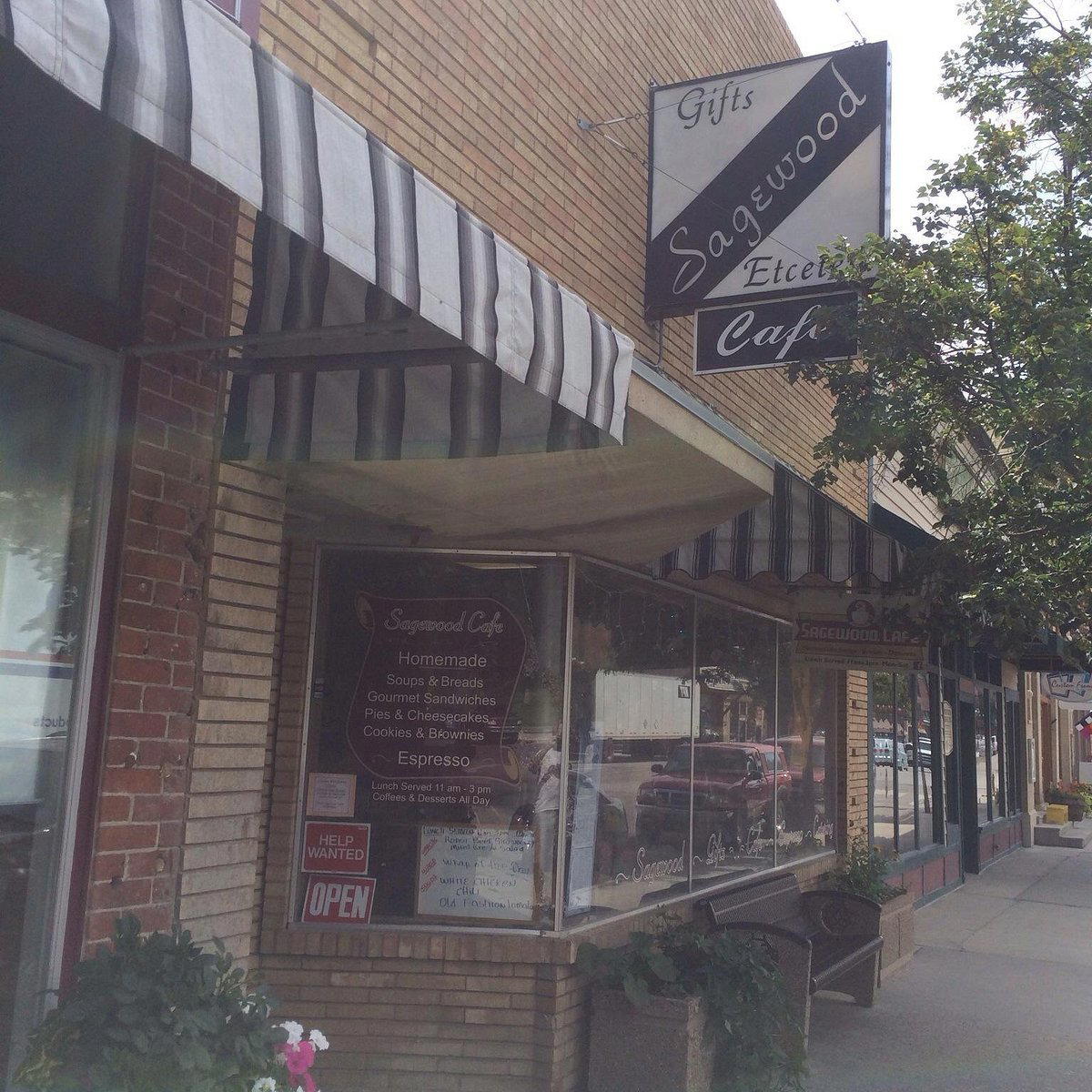 Sagewood Cafe restaurant in Buffalo