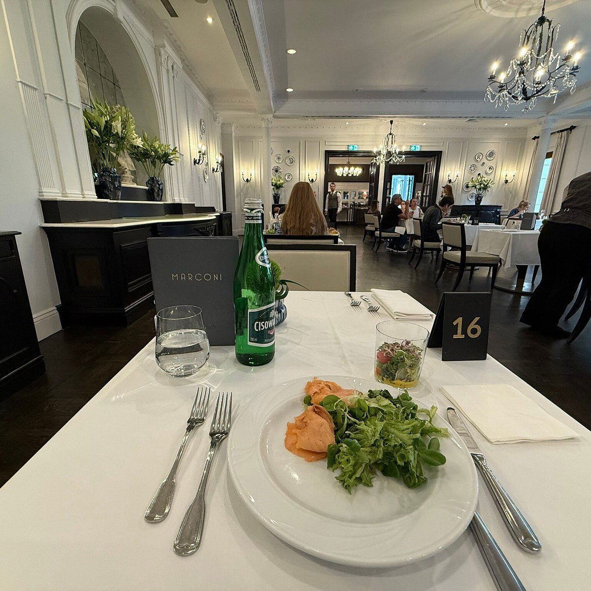 Marconi Restaurant, Restaurant in Warsaw