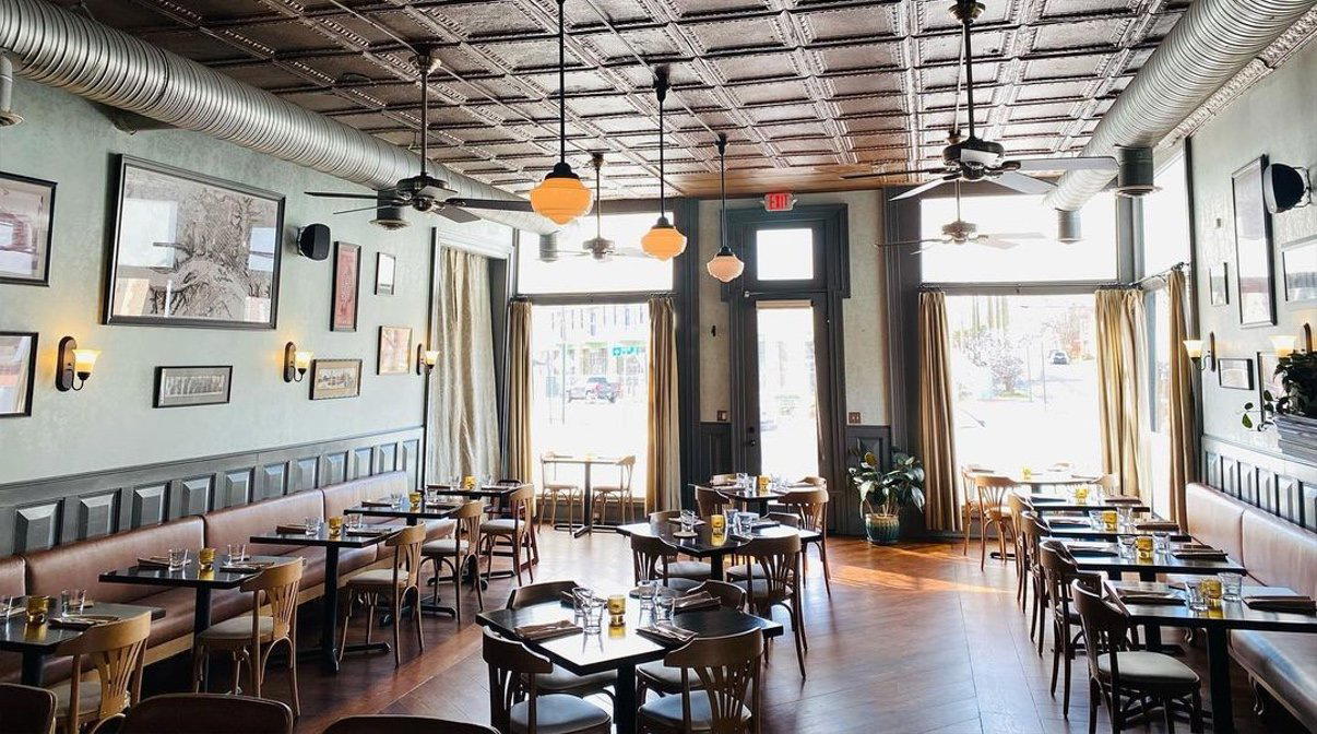 The Roosevelt restaurant in Richmond, United States