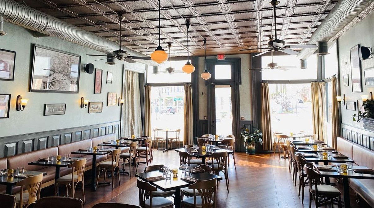 The Roosevelt, Restaurant in Richmond