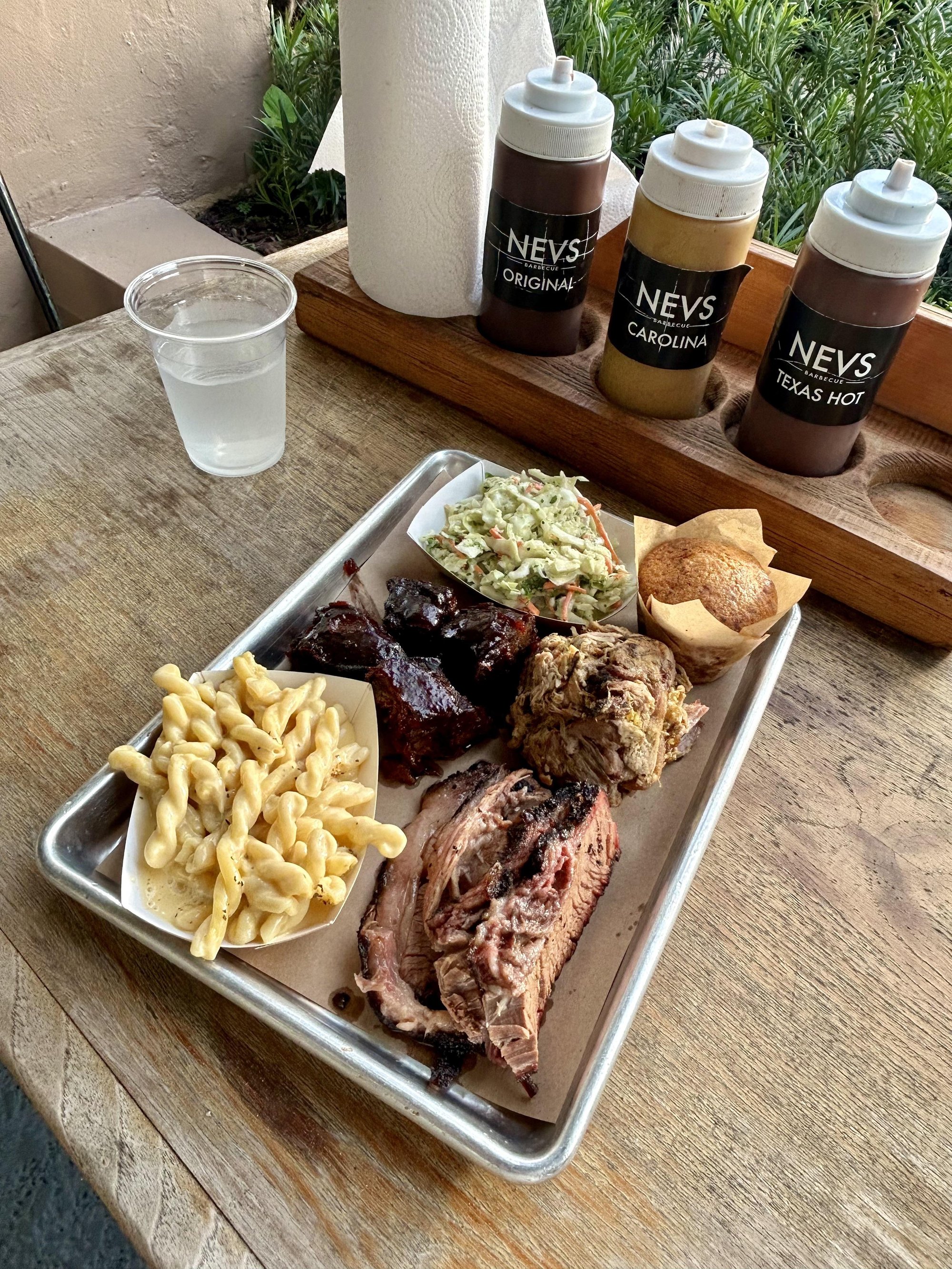 NEVS Barbecue