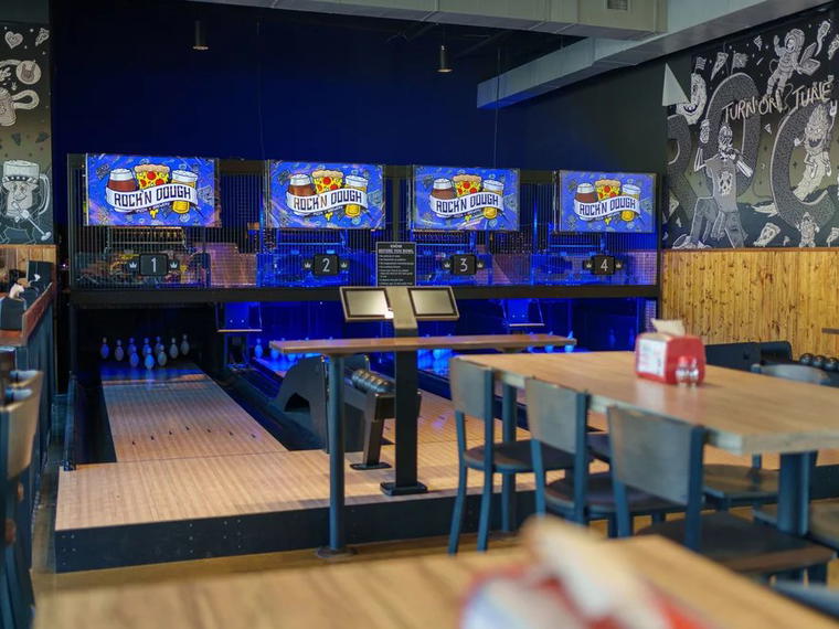Rock'n Dough Pizza & Brewery, Cordova, United States