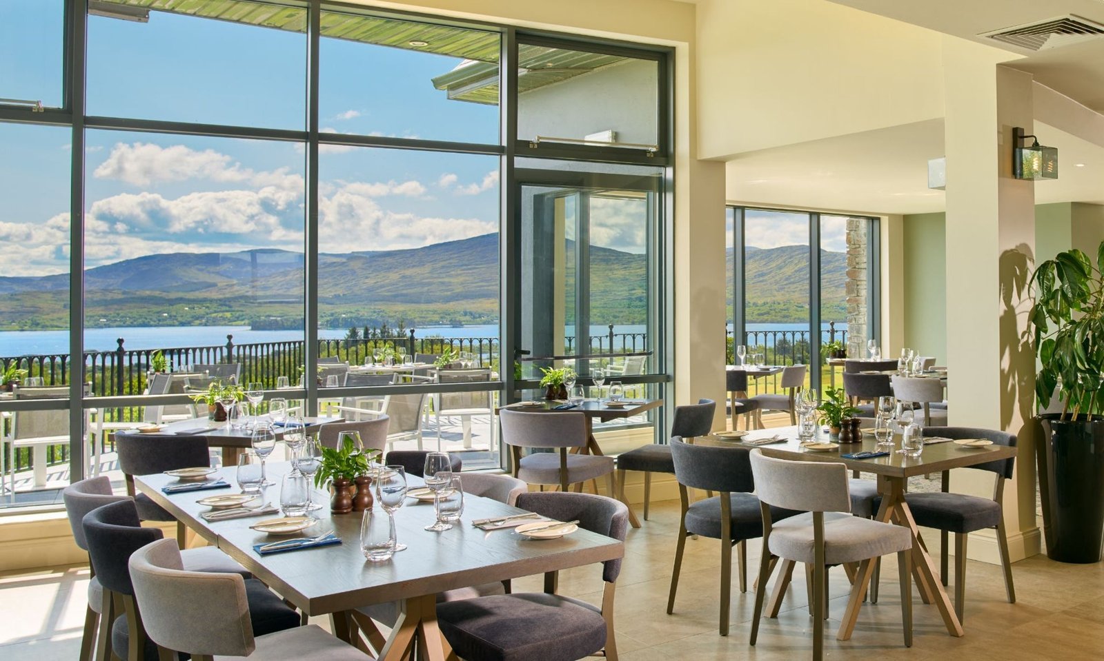 Nua Vista Restaurant